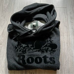 *LIKE NEW* Roots Black Pepper Hoodie Size Medium